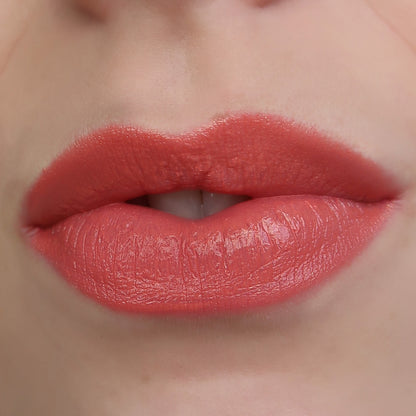 Intense Care Lipstick 40 Coral Beach